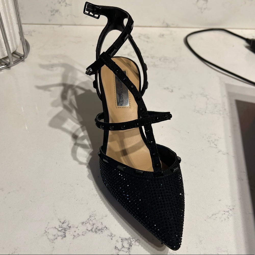 Sexy black heels 👠